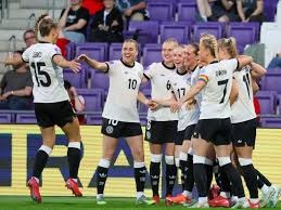 美媒预测湖人休赛期8笔引援交易：4换1引进拉文 两届盖帽王在列